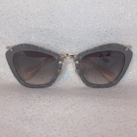 New Miu Miu Grey MU 10NS USY4K0 Cat Eye Textured Frame Gradient Lens Sunglasses - Picture 7 of 16